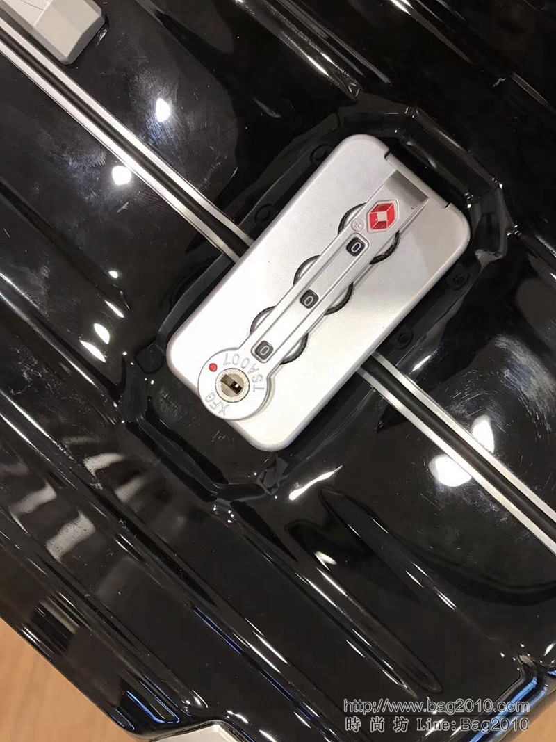 RIMOWA日默瓦 Limbo Crème 限量旅行箱系列 堅固鋁合金框架 品牌專利四輪運轉系統 高端拉杆箱  xbt1089